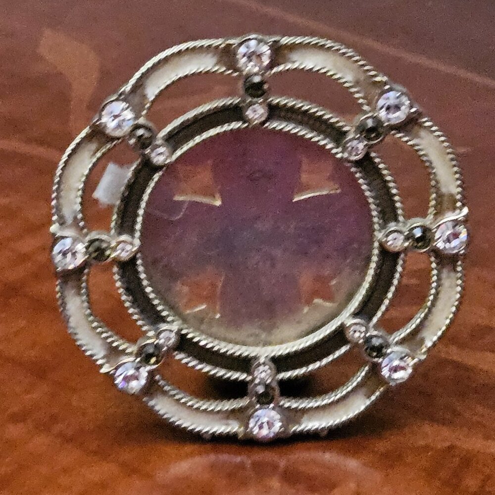 JAY STRONGWATER SCROLLED RIBBON BOW CRYSTAL PIERCED ENAMEL ROUND FRAME